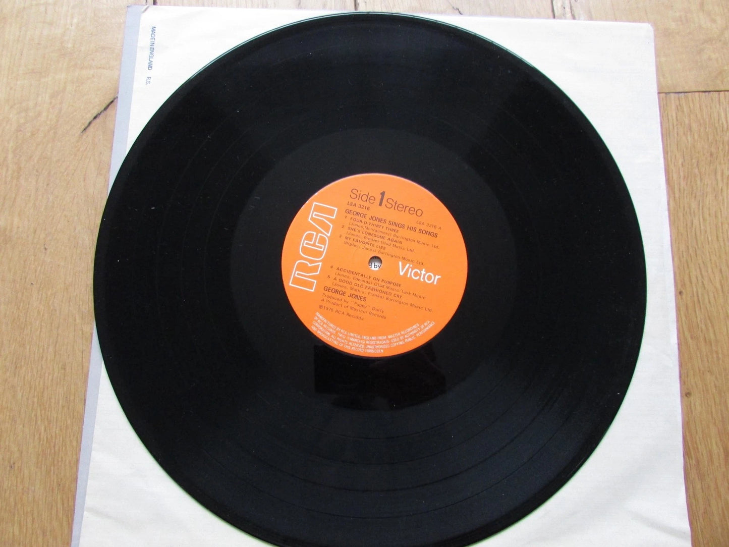 GEORGE JONES "SINGS HIS SONGS" - VINYL RECORD LP - RCA LSA 3216