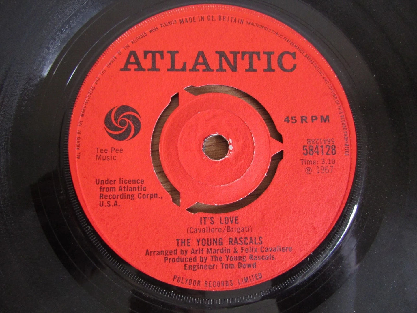 The Young Rascals - A Girl Like You / It's Love 7” 1967 Atlantic 584128