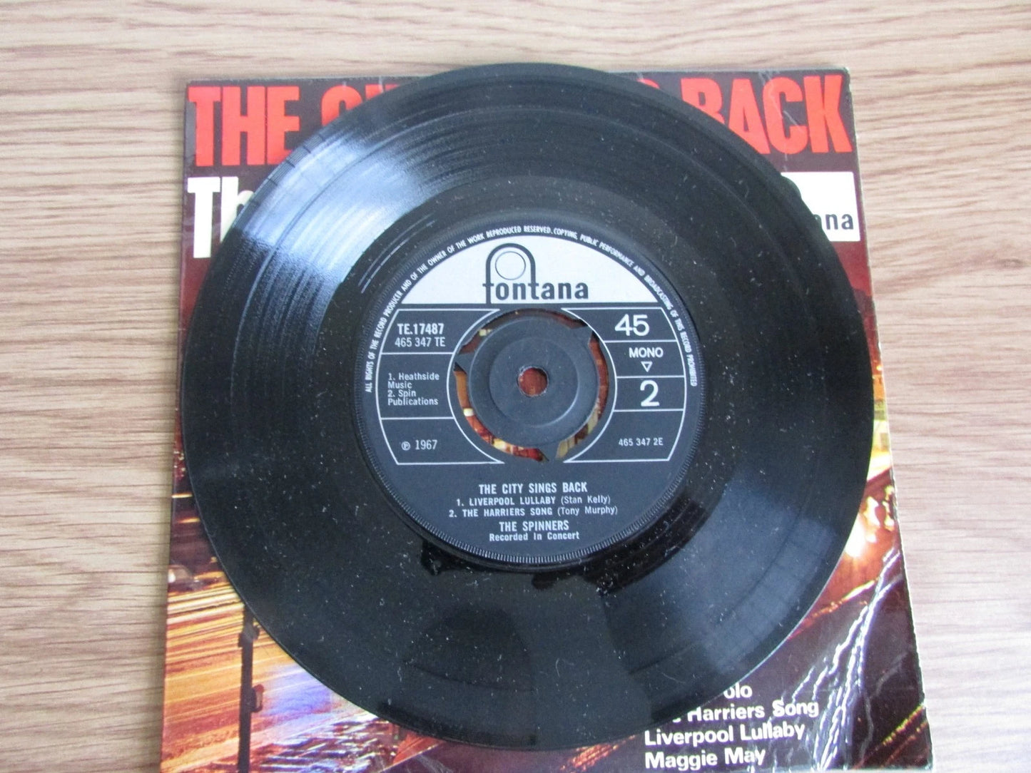 The Spinners - The City Sings Back, 7" Vinyl Record 1967 - Fontana TE17487